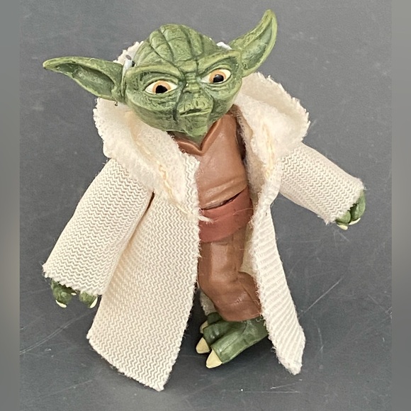 Star Wars Clone Wars Jedi Master YODA Action Figure LFL Hasbro 2009 - Picture 1 of 10